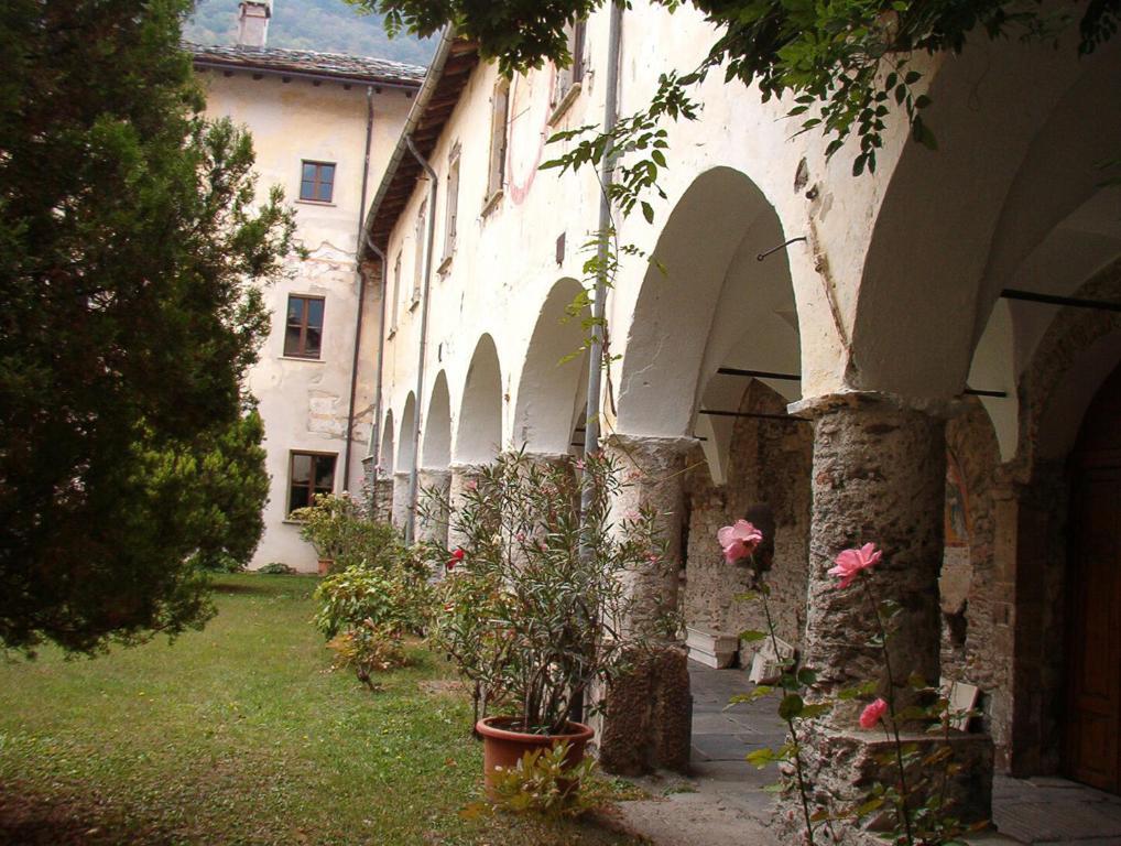 L'Antico Borgo Rooms Rental Caprie Exterior photo