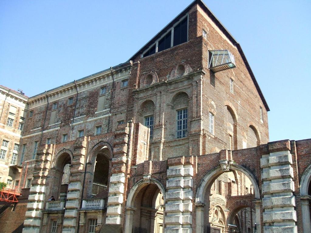 L'Antico Borgo Rooms Rental Caprie Exterior photo
