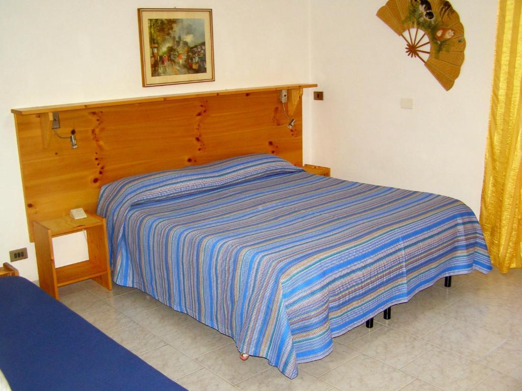 L'Antico Borgo Rooms Rental Caprie Room photo