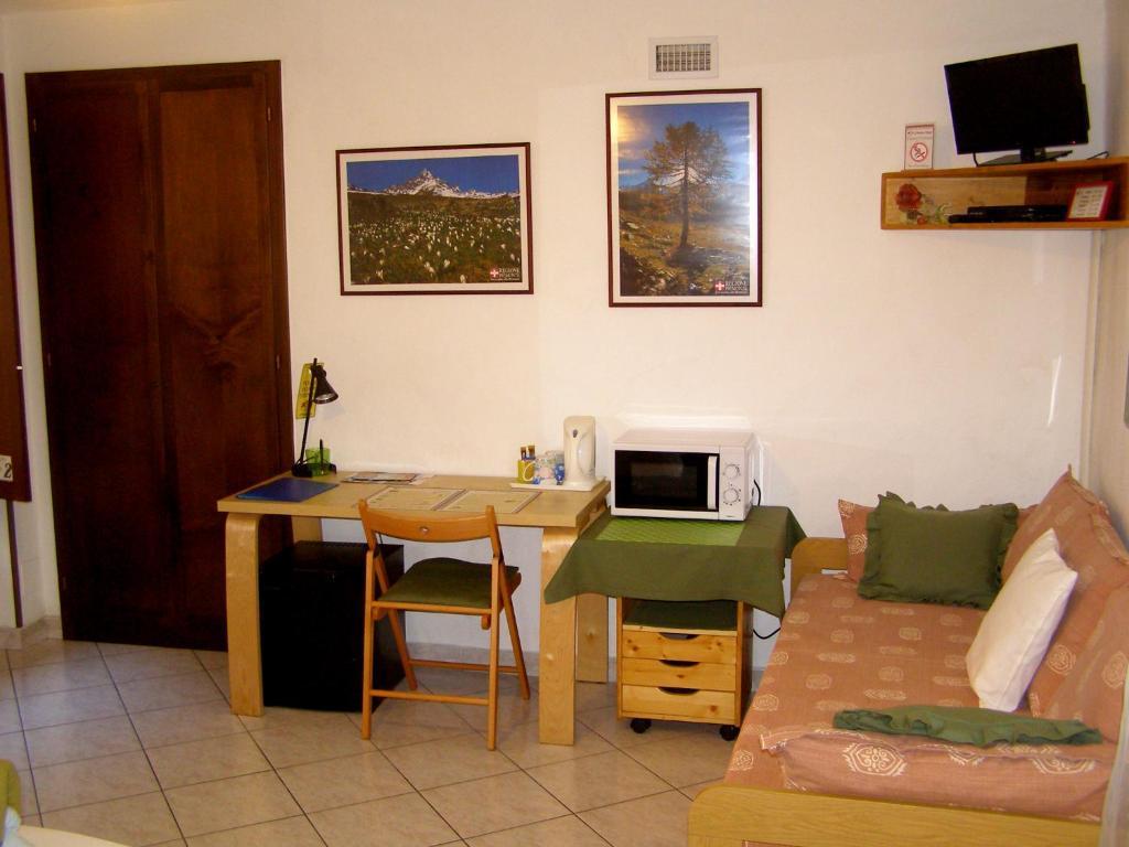 L'Antico Borgo Rooms Rental Caprie Room photo