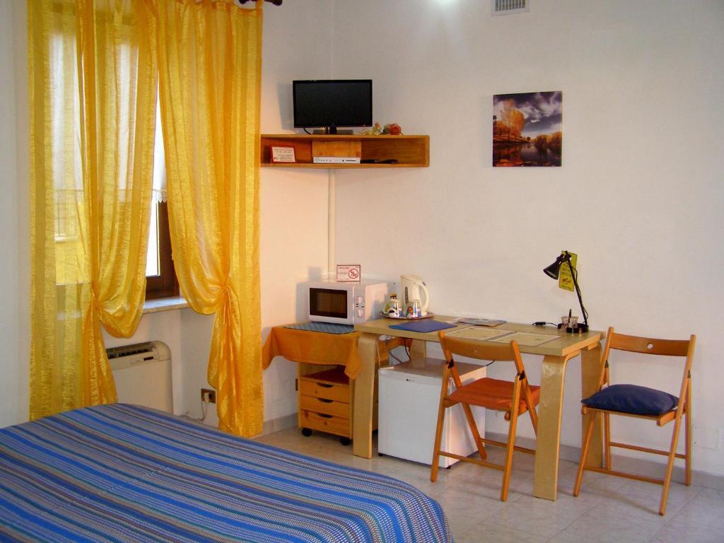 L'Antico Borgo Rooms Rental Caprie Room photo